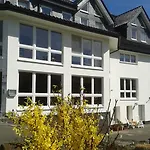 Und Schweinsberg 4*