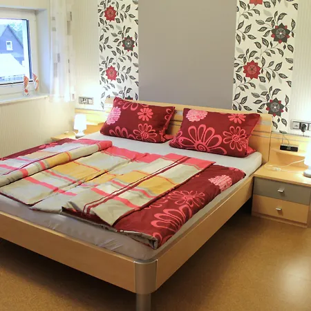 Casa de hóspedes Und Schweinsberg 4*