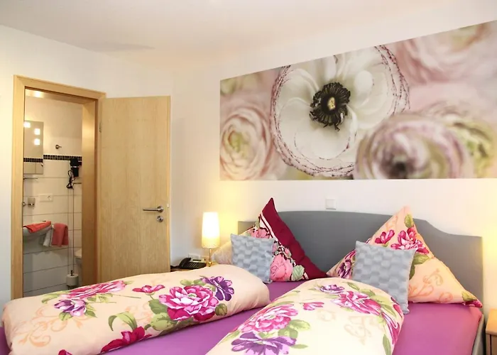 Gasthuis Und Schweinsberg