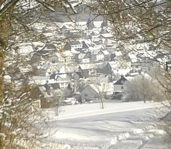 Und Schweinsberg בית הארחה 4*