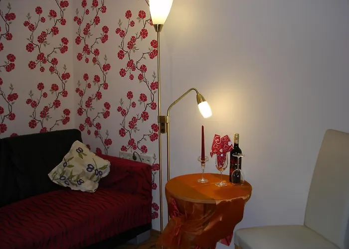 Und Schweinsberg בית הארחה