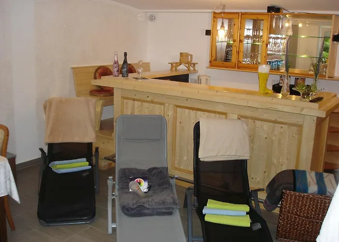 Gasthuis Und Schweinsberg 4*